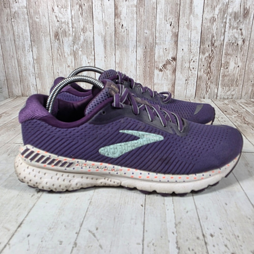Brooks Adrenaline GTS 20 Womens Purple Running Shoes 1202961B516 Size 10